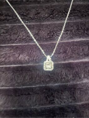 Dainty Silver Clear Crystal Halo Pendant Necklace - Women's Jewelry